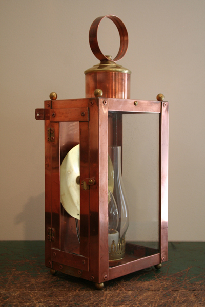 Katama wall mounted lantern